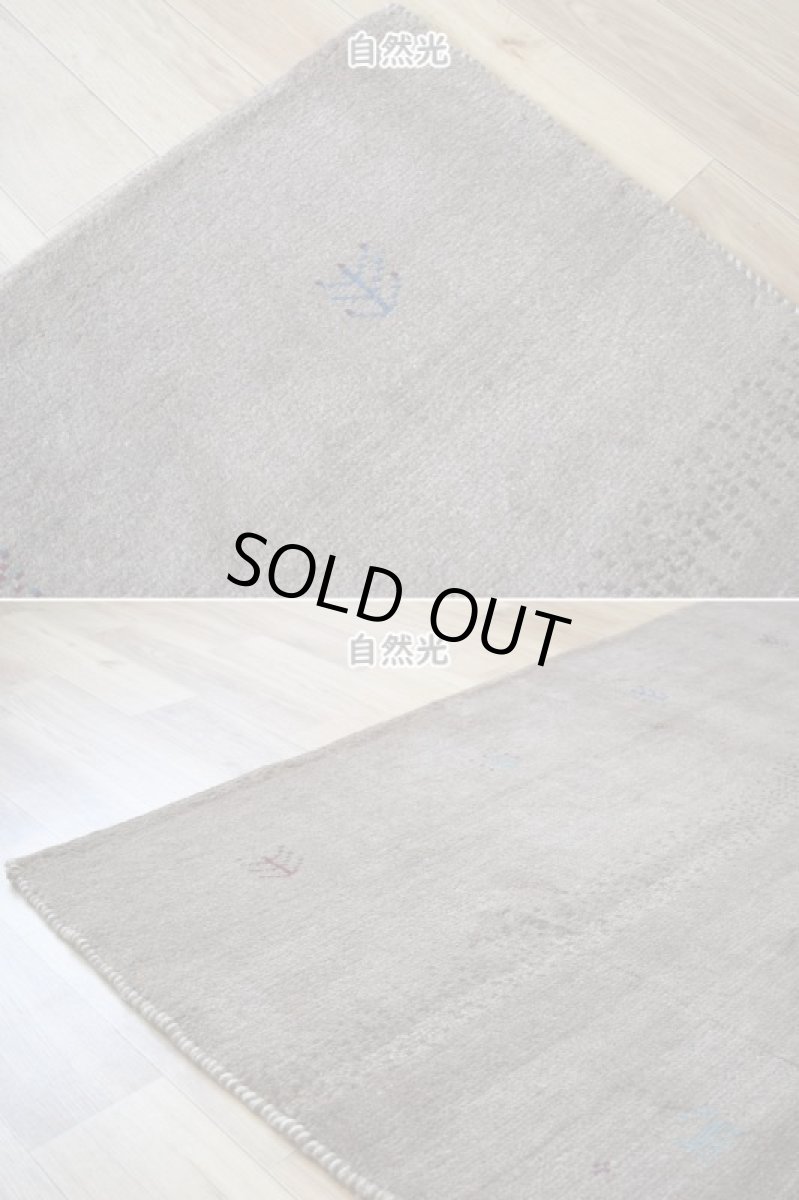 画像6: 新品 ペルシャ ギャッベ  No.1455 - 285 × 210 cm 縦3m 横2m 6㎡ 〜6帖程度 リビング ダイニング 3人掛けソファ コーナーソファサイズ 天然 肉厚 ウール ギャベ 手織り タクトバフト ハンドメイド ラグ 絨毯 カーペット ベージュ ブラウン グレー 原毛系 グラデーション ボーダー 生命の樹 動物 ヤギ 羊 鹿 柄 リビングダイニングルームやベッドサイドに n-1455-285210s063074 (6)