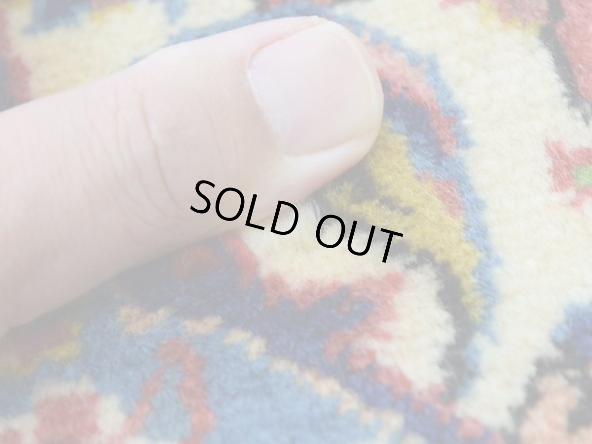 画像13: 良品 ペルシャ 絨毯 カシャーン産  300 x 201 cm No.AD321 縦3m 横2m 6㎡ 〜6帖 リビング ダイニング 3人掛けソファ コーナーソファ 大判 サイズ 肉厚 ウール 手織り トライバル ラグ 敷物 マット カーペット メダリオン ヴィンテージ ビンテージ 赤 ネイビー b-ad321-300201h884536 (13)