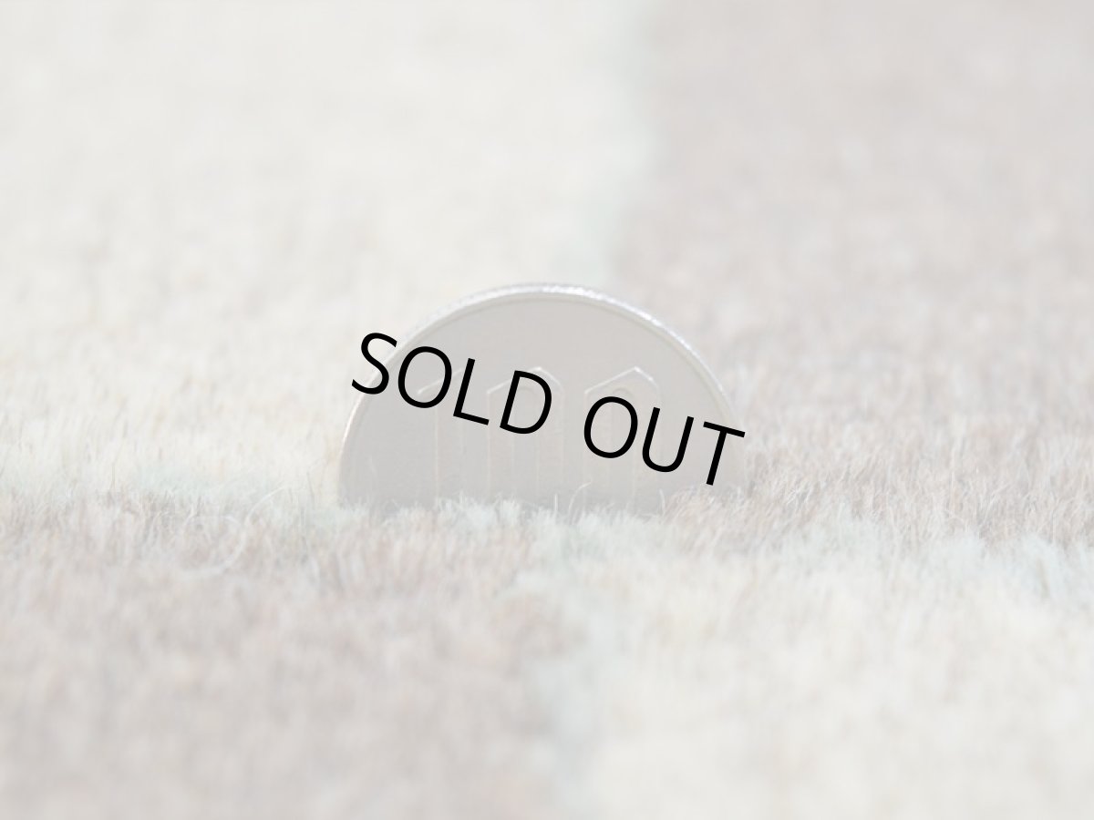 画像9: 新品 ペルシャ ギャッベ No.973 - 46 × 40 cm 座布団 クッションサイズ ラグ チェアマット 肉厚 天然 ウール ギャベ 手織り タクトバフト ハンドメイド ラグ 絨毯 カーペット 動物 柄 ベージュ ライトブラウン ライトグレー ナチュラルカラー 原毛系 n-973-046040h010a310 (9)