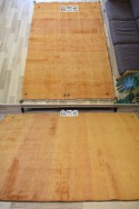 画像3: 新品 ペルシャ ギャッベ 縦2.5m 横1.7m 4㎡ 〜4帖 リビング ダイニング 2-3人掛けソファ サイズ 234 × 164 cm No.1945 天然 草木染 ウール ギャベ 手織り ハンドメイド ラグ 絨毯 カーペット リビングダイニングルームやベッドサイドに 黄色 レモンイエロー からし色 マスタード 動物 柄 n-1945-234164s513004p (3)