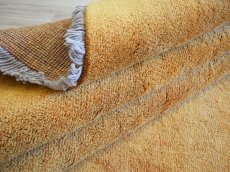 画像15: 新品 ペルシャ ギャッベ 縦2.5m 横1.7m 4㎡ 〜4帖 リビング ダイニング 2-3人掛けソファ サイズ 234 × 164 cm No.1945 天然 草木染 ウール ギャベ 手織り ハンドメイド ラグ 絨毯 カーペット リビングダイニングルームやベッドサイドに 黄色 レモンイエロー からし色 マスタード 動物 柄 n-1945-234164s513004p (15)