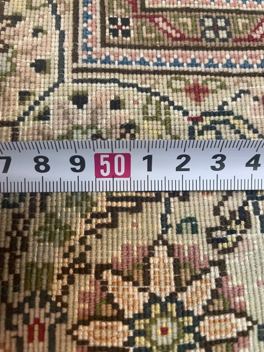 画像14: 新品 ペルシャ 絨毯 タブリーズ 産 50ラジ 7マスネ 縦3m 横2m 6㎡ 〜6帖程度 リビング ダイニング 3人掛けソファ コーナーソファ 大判 サイズ 286 x 202 cm 天然 コルクウール シルク 手織り トライバル ラグ 敷物 マット カーペット メダリオンコーナー マヒデザイン ヘシティ柄 MA407-2012-286202Z100 (14)