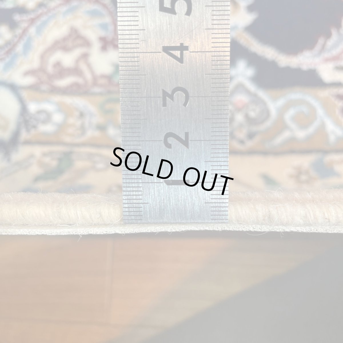 画像12: 新品 ペルシャ 絨毯 ナイン 産 9la ノーラー 縦2.5m 横1.5m 3.7㎡ 〜4帖程度 リビング ダイニング 2-3人掛けソファ サイズ 243 x 154 cm ウール 手織り ラグ 敷物 カーペット メダリオン 濃紺 ネイビー 生成り アイボリー ベージュ MA405-S110-243154Z100 (12)