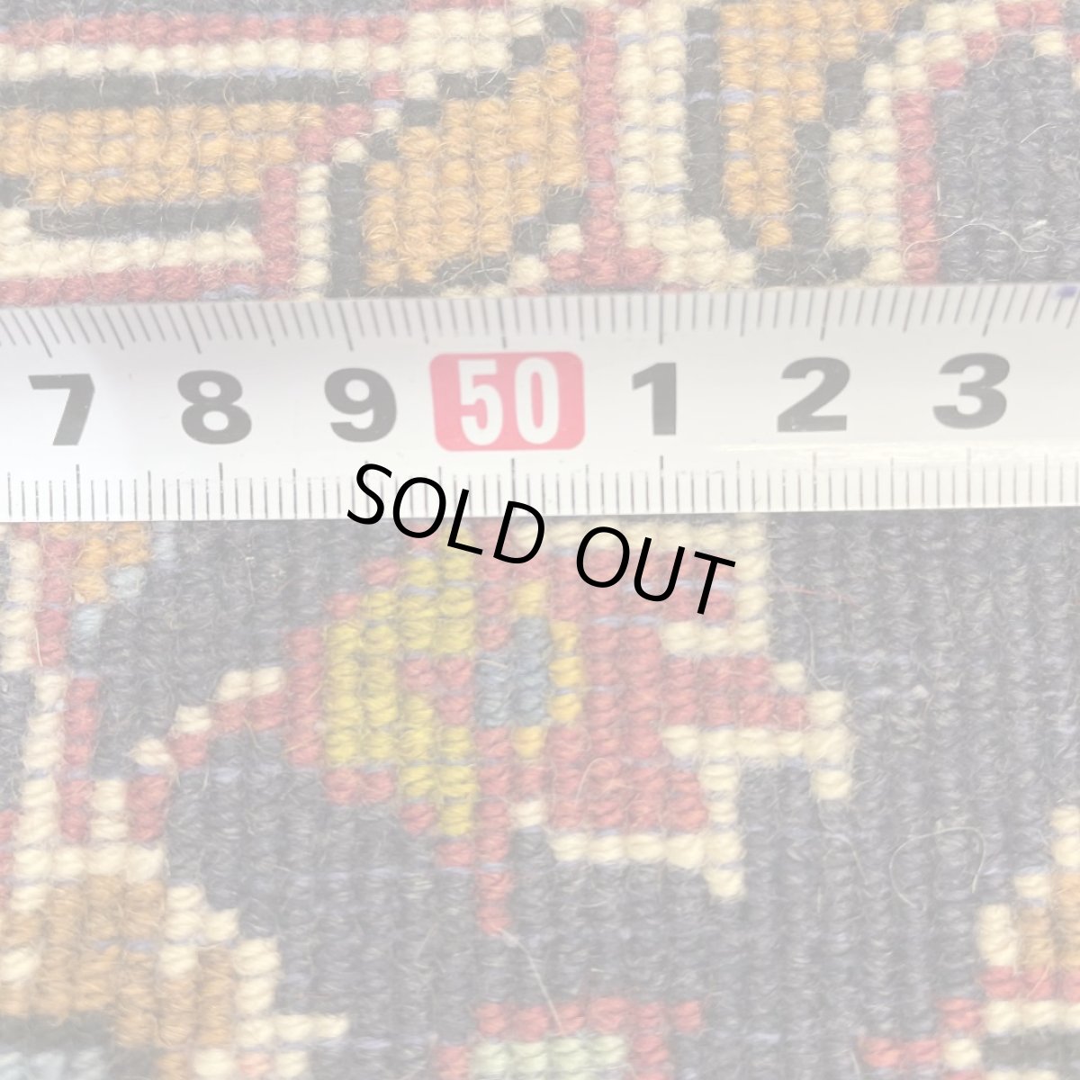 画像10: 美品 ペルシャ 絨毯 カシャーン リビング ダイニング 大判 8.7m 10畳 3人掛けソファ サイズ  342 x 255 cm 肉厚 ウール 手織り トライバル ラグ 天然 敷物 マット カーペット 赤 メダリオン ヴィンテージ ビンテージ MA253-AB494-342255Z040 (10)