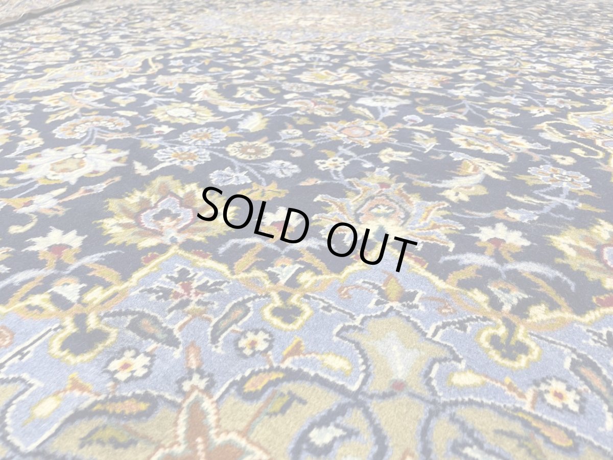 画像7: 美品 ペルシャ 絨毯 カシャーン 縦4m 横3m 12㎡ 10帖 リビング ダイニング 3人掛けソファ コーナーソファ 大判 サイズ 420 x 305 cm 天然 ウール 手織り トライバル ラグ 敷物 マット カーペット メダリオン ヴィンテージ ビンテージ 大きなお部屋に 中古品に抵抗のある方にもおすすめです。 MA141-2119-420305Z050 (7)