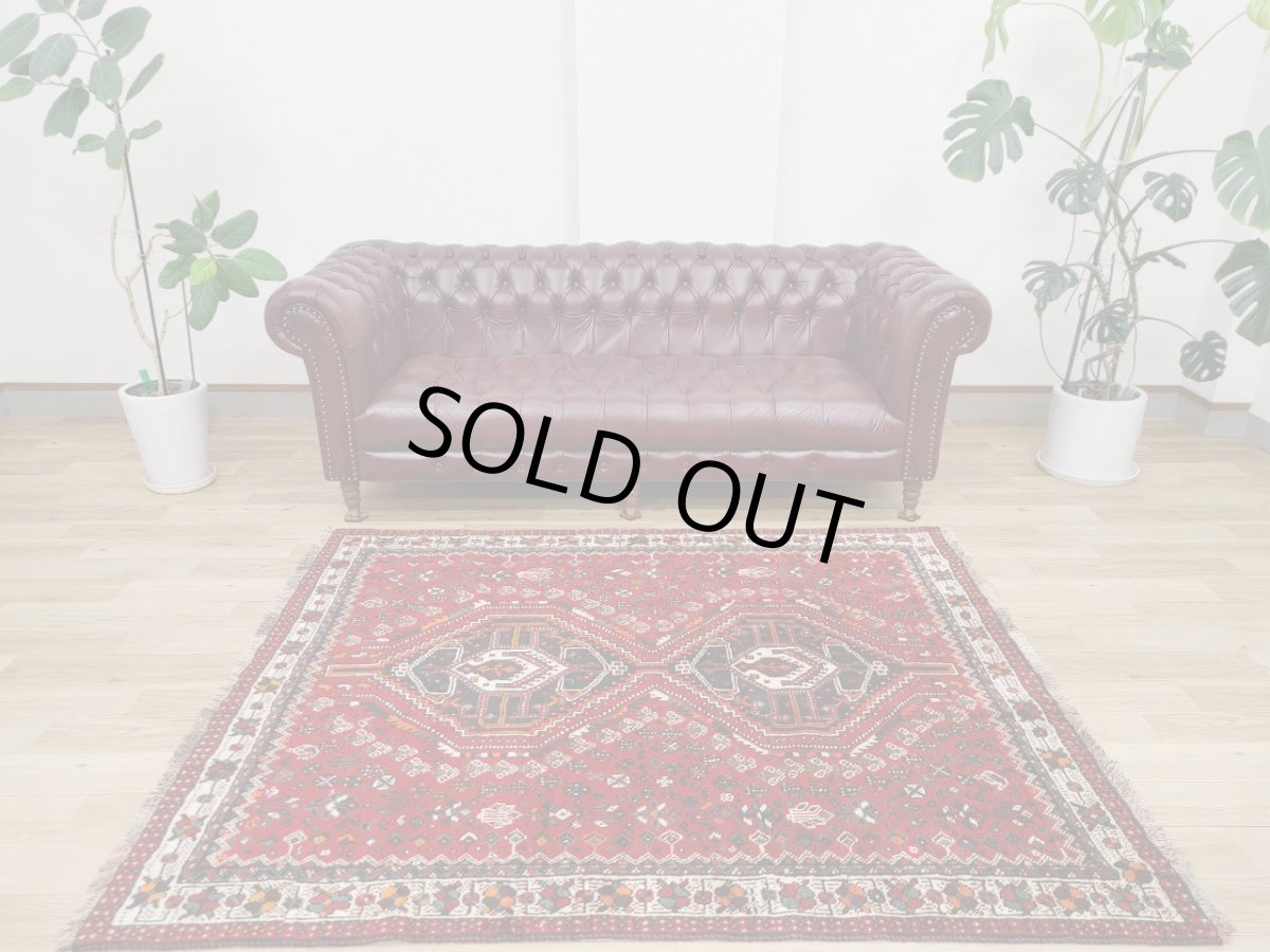 画像1: 良品 ペルシャ 部族絨毯 シラーズ 196 x 160 cm ウール 手織り 赤 ネイビー 青  縦1.9m 横1.6m 3.0m 2 〜3帖 リビング ダイニング 3人掛けソファ サイズ ウール 手織り トライバル ラグ 部族絨毯 マット カーペット 淡マルチカラー トランジ ビンテージ MAAD501-196160Z037 (1)