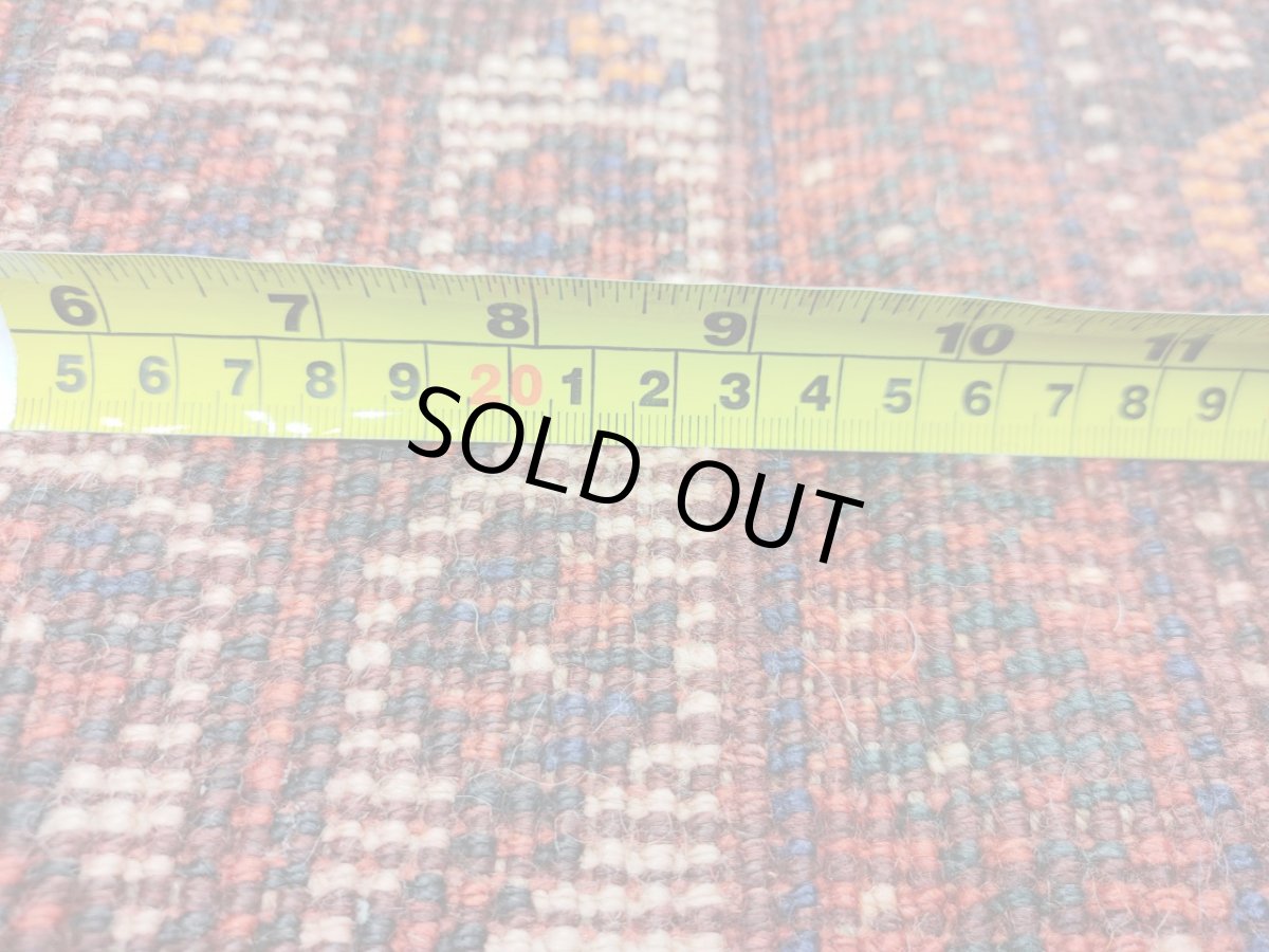 画像18: 良品 ペルシャ 部族絨毯 シラーズ 255 x 158 cm No.AD531 縦2.5m 横1.6m 4㎡ ~5帖 リビング ダイニング 2-3人掛けソファ サイズ ウール 手織り ハンドメイド トライバル ラグ カーペット メダリオン柄 赤 ネイビー オレンジ 民族柄 MAAD531-255158Z045 (18)