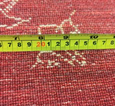 画像16: 新品 ペルシャ ギャッベ 縦3m 横2m 6㎡ 〜6帖程度 リビング ダイニング 3人掛けソファ コーナーソファサイズ 307 × 212 cm No.A610 肉厚 ウール 手織り リーズバフト ギャベ ハンドメイド ラグ 絨毯 カーペット 赤 クリーム 生成り色 ネイビー シンプル リビングダイニングルームお部屋の中心に MA432-A610-307212Z092 (16)