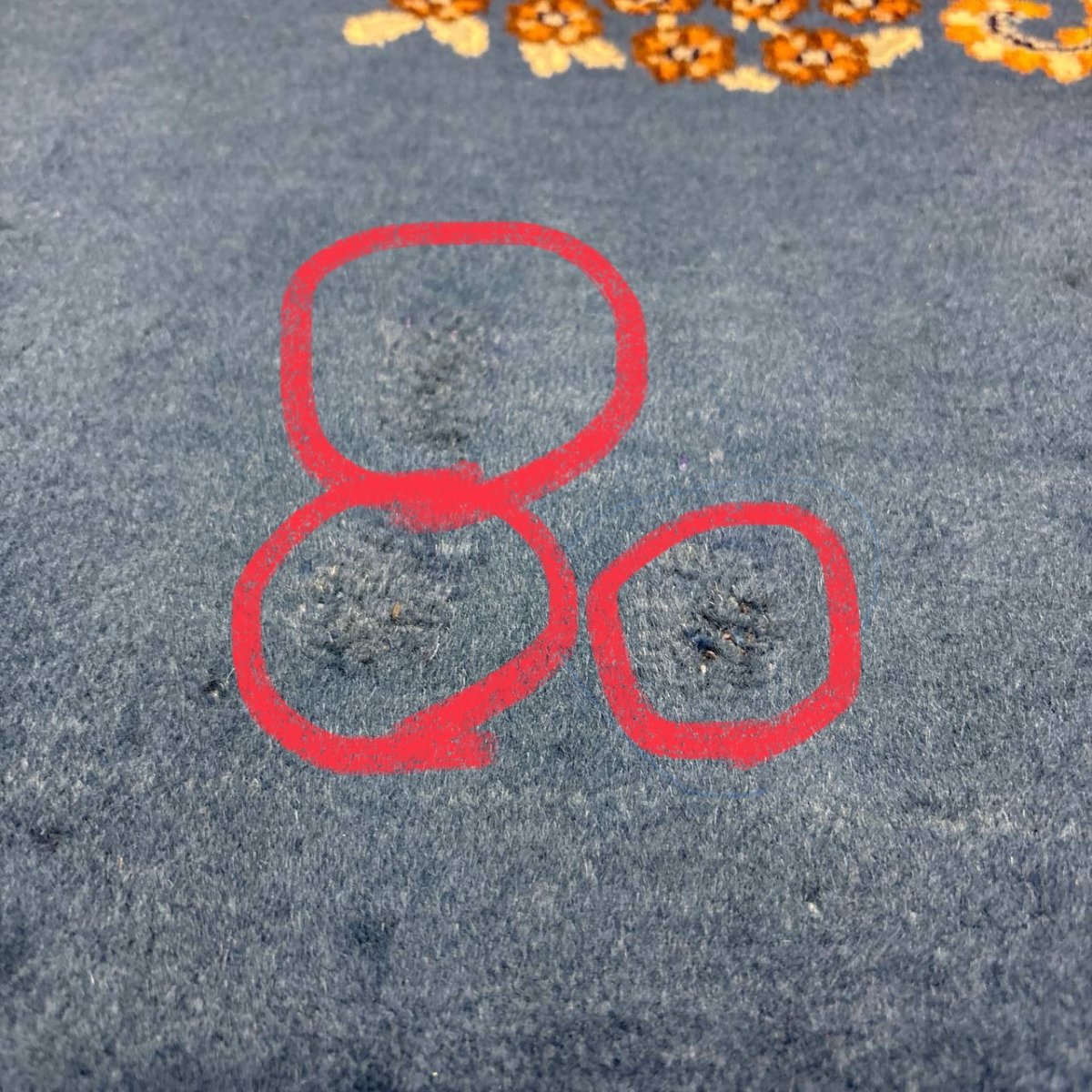 画像12: 美品 ペルシャ 絨毯 ケルマン 産 縦3.5m 横2.7m 9.4㎡ 10帖 リビング ダイニング 客室 3人掛けソファ コーナーソファ 大判 サイズ 348 x 268 cm 天然 ウール 手織り ハンドメイド ラグ マット カーペット 生成り色 ブルー 青 黄色 大きなお部屋に 中古品に抵抗のある方にもお勧めです。 MA458- R339-348268Z060 (12)