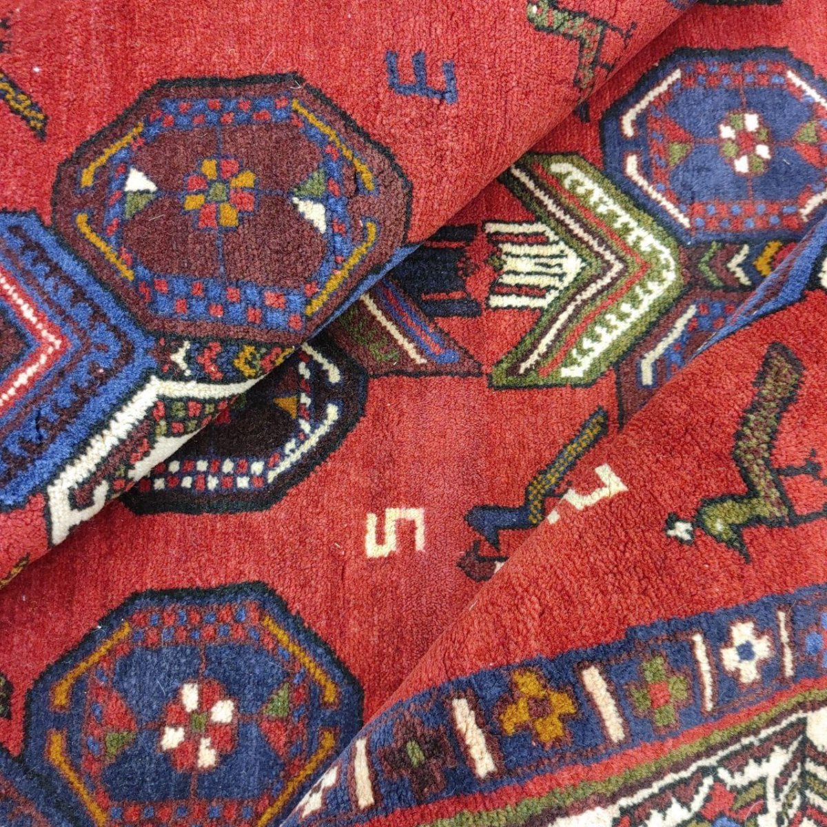 画像5: 良品 ペルシャ 部族絨毯 シールジャン 縦2.3m 横1.5m 3.4㎡ 〜3.5帖程度 リビング ダイニング 2〜3人掛けソファ センターテーブル サイズ 230 x 155 cm ウール 手織り トライバル ラグ 敷物 マット カーペット 幾何学模様 ヘイバトルー柄 ヴィンテージ ビンテージ  赤 レッド 紺 ネイビー MAR430-230155Z030 (5)