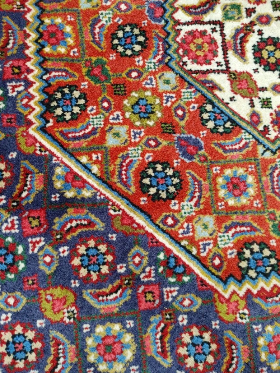 画像11: 良品 ペルシャ 絨毯 タブリーズ 縦2.9m 横1.9m 6㎡ 〜6帖 リビング ダイニング 3人掛けソファ コーナーソファ 大判 サイズ 292 x 195 cm 天然 ウール 手織り トライバル ラグ 敷物 マット カーペット メダリオン ヴィンテージ ビンテージ 中古品に抵抗のある方にもお勧めです 赤 MAA667-292195Z040 (11)