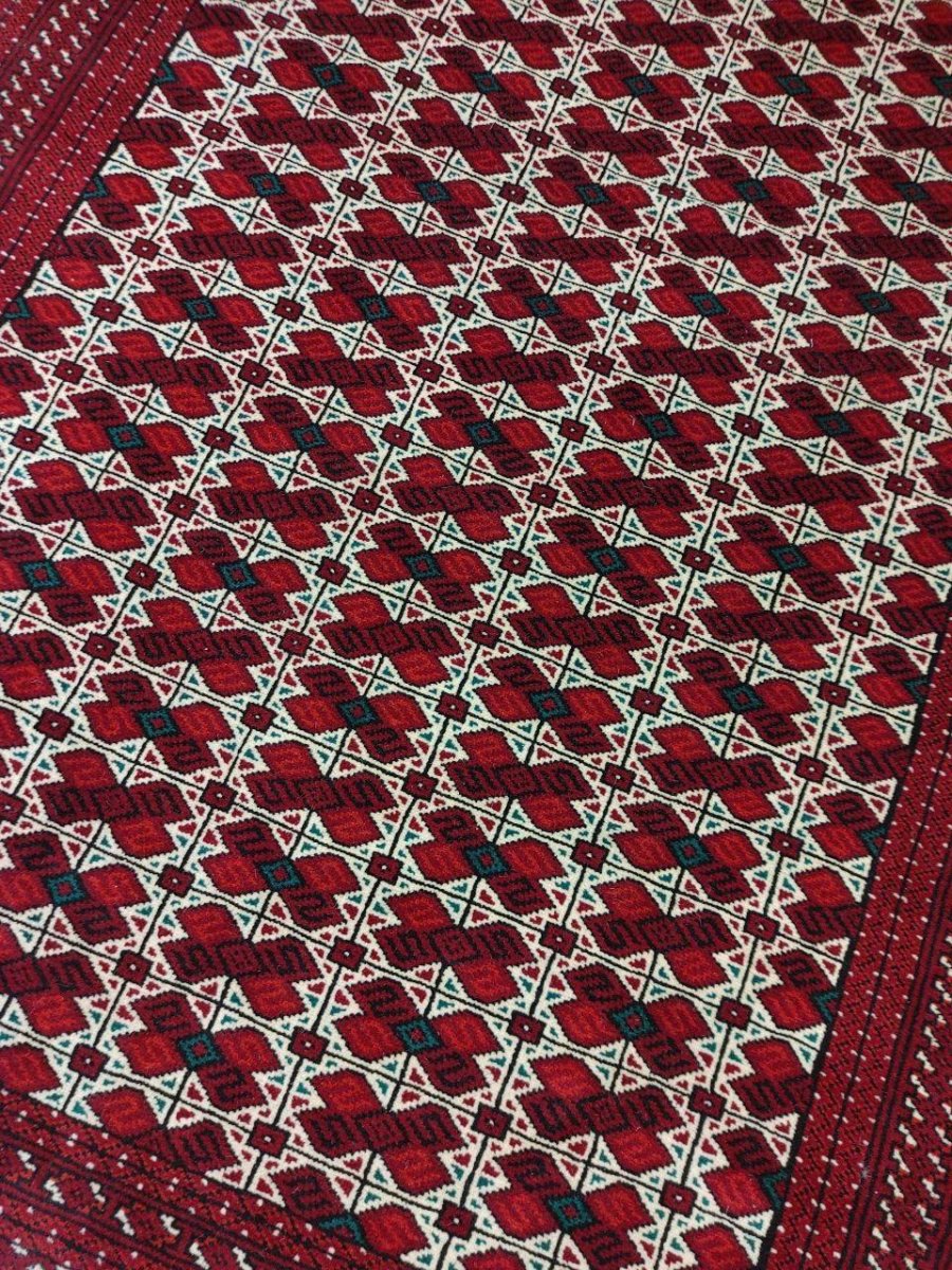 画像5: 新品 ペルシャ 部族絨毯 トルクメン 235 x 155 cm 縦2.3m 横1.5m 3.4㎡ ~2帖 2-3人掛けソファ センターテーブル サイズ ウール 手織り ハンドメイド トライバル ラグ カーペット 幾何学模様 民族柄 赤 白 黒 生成り色 MAR474-235155Z032 (5)