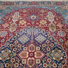 画像8: 良品 ペルシャ 絨毯 タブリーズ 縦3.4m 横2.5m 8.6㎡ 〜9帖 リビング ダイニング 大判 サイズ 345 x 250 cm 天然 ウール 手織り トライバル ラグ 敷物 マット カーペット メダリオン ヴィンテージ ビンテージ 中古品に抵抗のある方にもお勧めです 赤 MAA664-345250Z060 (8)