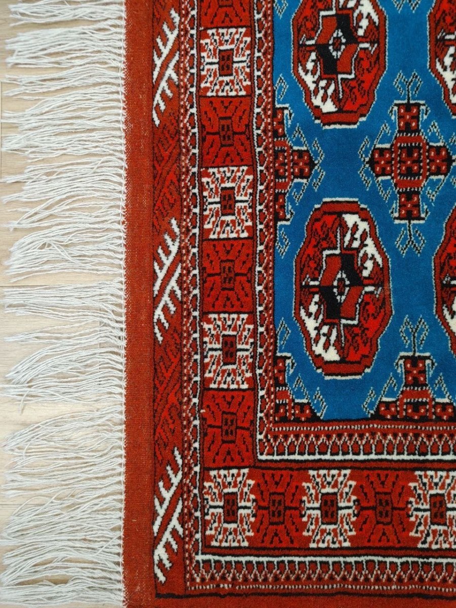 画像4: 新品 ペルシャ 部族絨毯 トルクメン 152 x 102 cm No.Z194 縦1.5m 横1.0m 1.5㎡ ~1帖 2-3人掛けソファ センターテーブル サイズ ウール 手織り ハンドメイド トライバル ラグ カーペット 幾何学模様 民族柄 青 赤 生成り色 MA452Z194-152102Z017 (4)