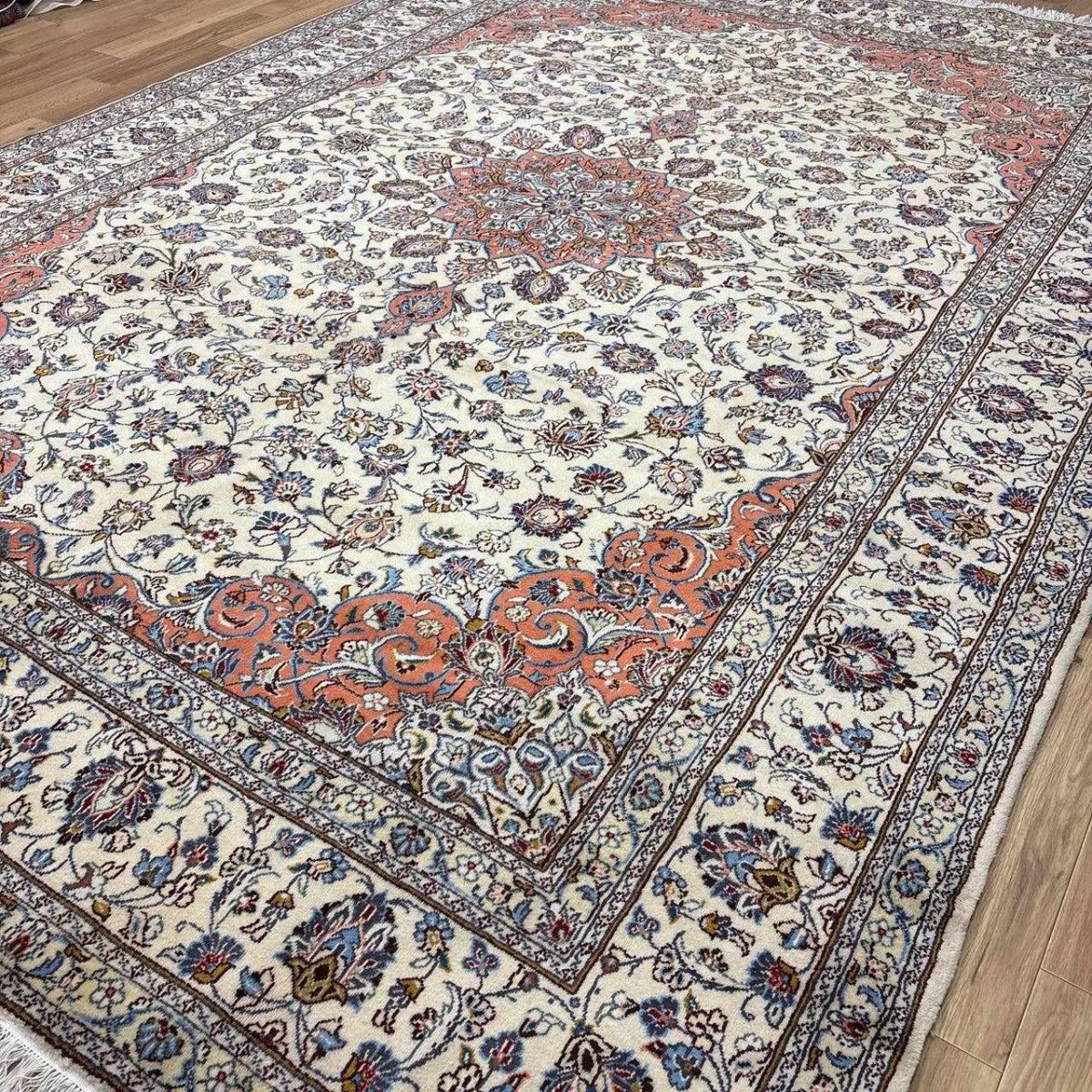 画像3: 美品 ペルシャ 絨毯 カシャーン リビング ダイニング 大判 8.8m 9畳 3人掛けソファ サイズ  355 x 250 cm 肉厚 ウール 手織り トライバル ラグ 天然 敷物 マット カーペット 赤 メダリオン ヴィンテージ ビンテージ MA457-270-355250Z060 (3)