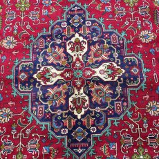 画像3: 良品 ペルシャ 絨毯 タブリーズ 縦3.5m 横2.5m 8.7㎡ 〜9帖 リビング ダイニング 大判 サイズ 350 x 251 cm 天然 ウール 手織り トライバル ラグ 敷物 マット カーペット メダリオン ヴィンテージ ビンテージ 中古品に抵抗のある方にもお勧めです 赤 MA456-A711-350251Z053 (3)