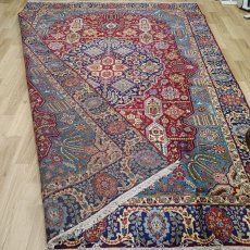 画像20: 良品 ペルシャ 絨毯 タブリーズ 縦3.4m 横2.5m 8.6㎡ 〜9帖 リビング ダイニング 大判 サイズ 345 x 250 cm 天然 ウール 手織り トライバル ラグ 敷物 マット カーペット メダリオン ヴィンテージ ビンテージ 中古品に抵抗のある方にもお勧めです 赤 MAA664-345250Z060 (20)