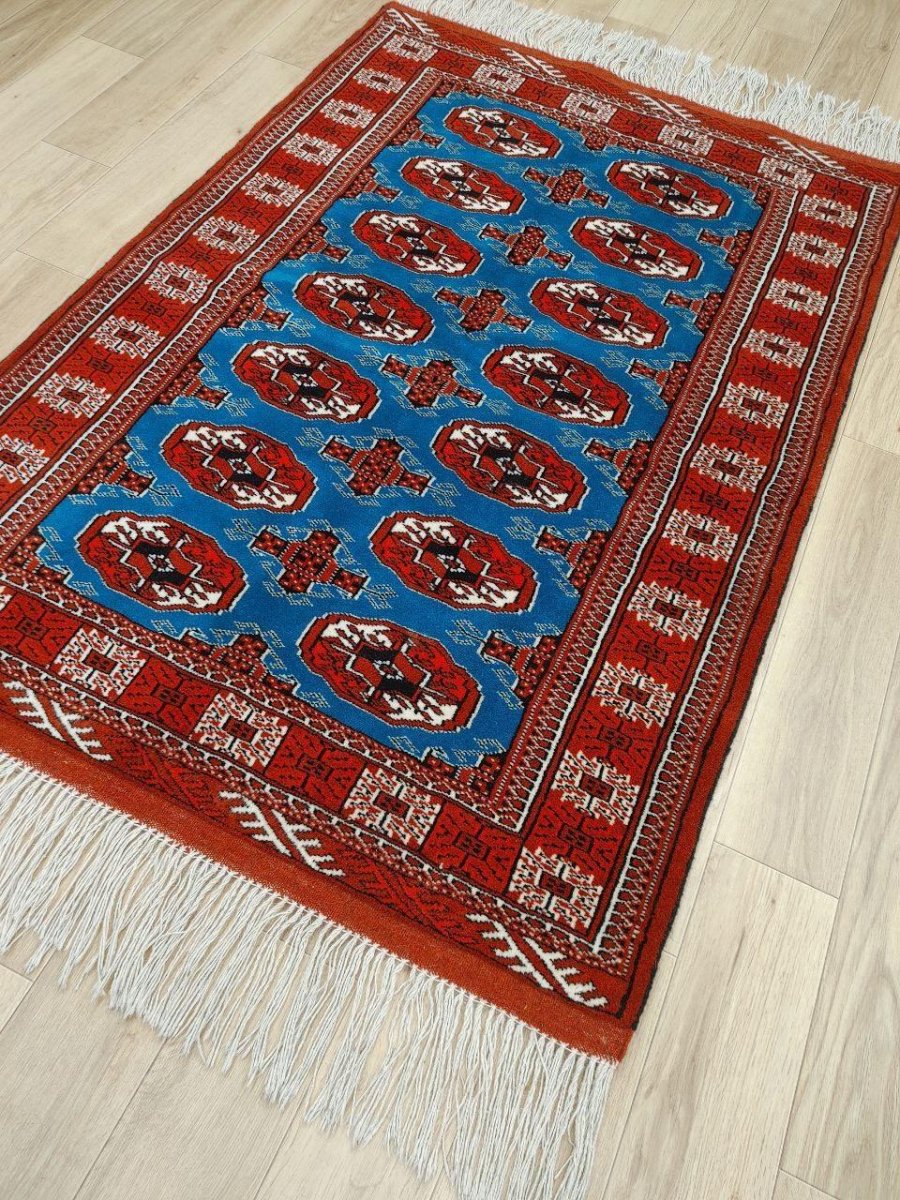 画像3: 新品 ペルシャ 部族絨毯 トルクメン 152 x 102 cm No.Z194 縦1.5m 横1.0m 1.5㎡ ~1帖 2-3人掛けソファ センターテーブル サイズ ウール 手織り ハンドメイド トライバル ラグ カーペット 幾何学模様 民族柄 青 赤 生成り色 MA452Z194-152102Z017 (3)