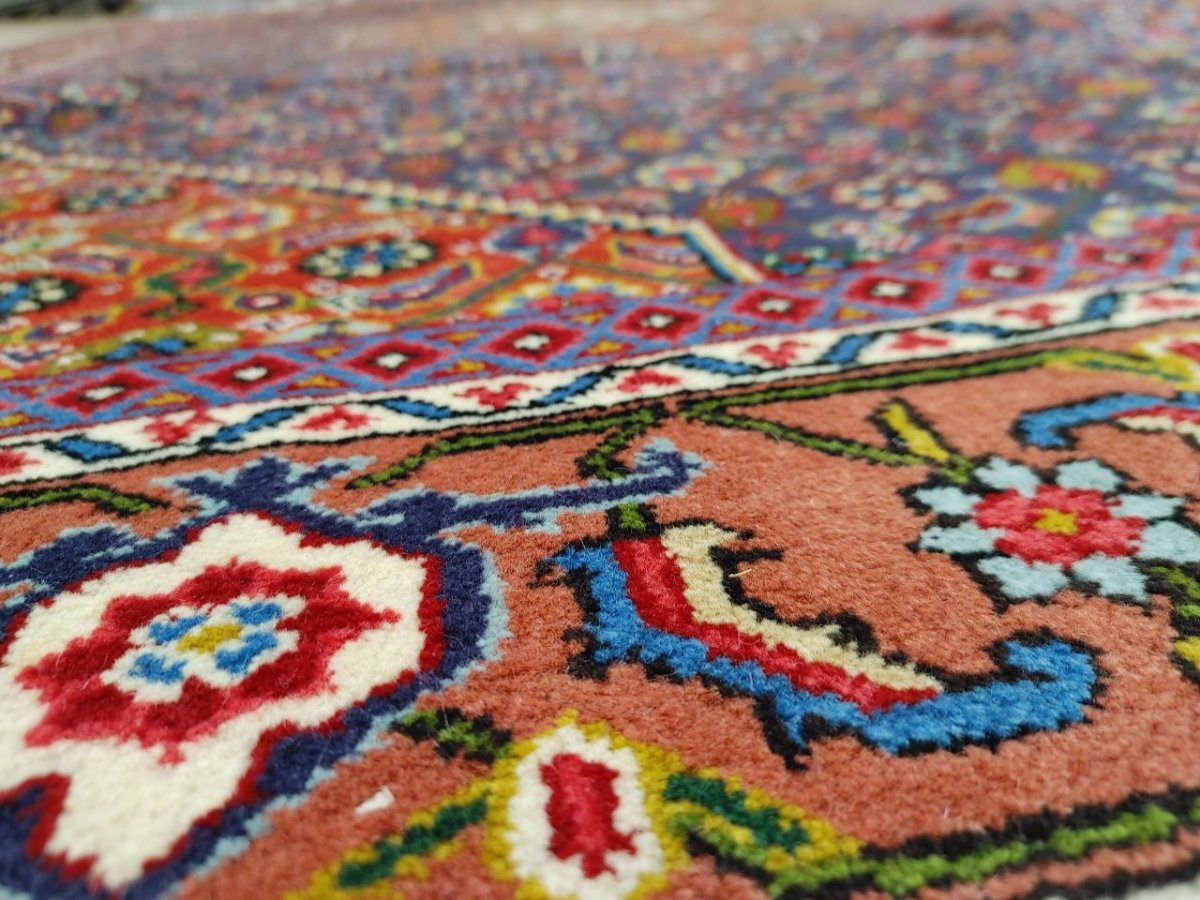 画像9: 良品 ペルシャ 絨毯 タブリーズ 縦2.9m 横1.9m 6㎡ 〜6帖 リビング ダイニング 3人掛けソファ コーナーソファ 大判 サイズ 292 x 195 cm 天然 ウール 手織り トライバル ラグ 敷物 マット カーペット メダリオン ヴィンテージ ビンテージ 中古品に抵抗のある方にもお勧めです 赤 MAA667-292195Z040 (9)