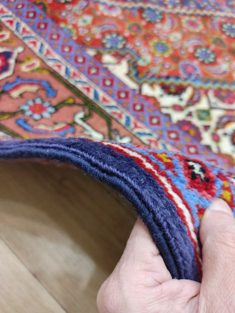 画像14: 良品 ペルシャ 絨毯 タブリーズ 縦2.9m 横1.9m 6㎡ 〜6帖 リビング ダイニング 3人掛けソファ コーナーソファ 大判 サイズ 292 x 195 cm 天然 ウール 手織り トライバル ラグ 敷物 マット カーペット メダリオン ヴィンテージ ビンテージ 中古品に抵抗のある方にもお勧めです 赤 MAA667-292195Z040 (14)