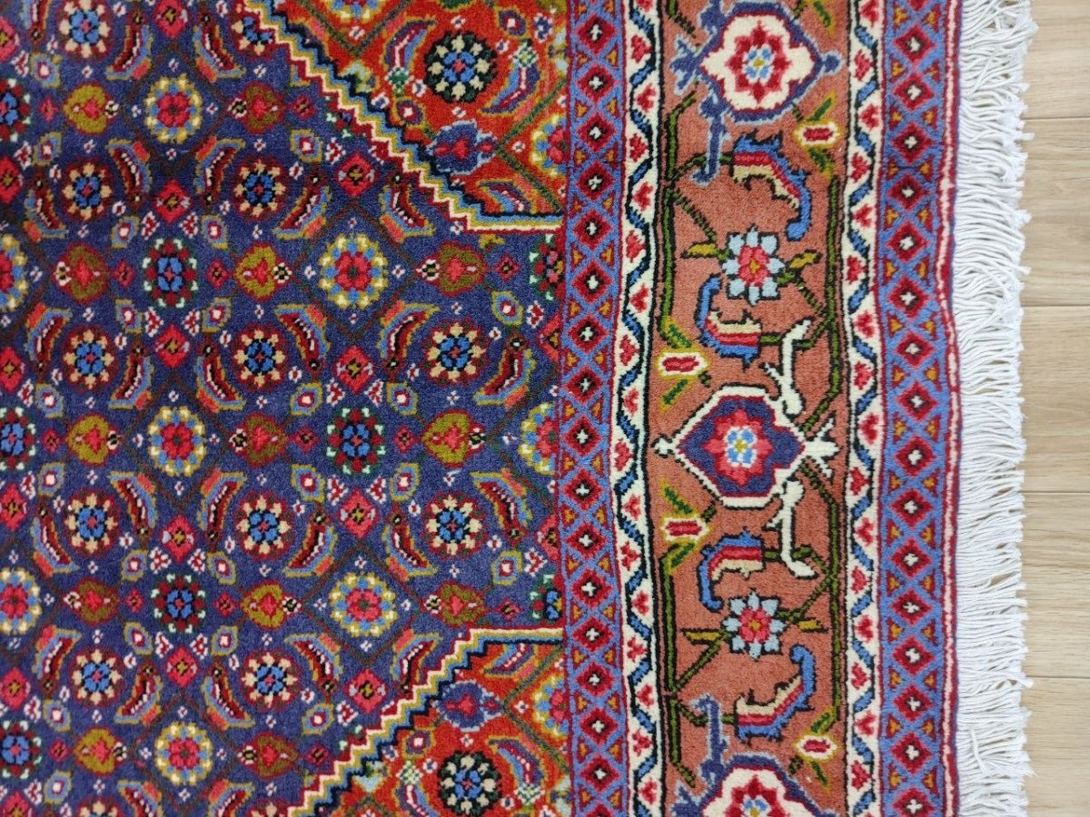 画像5: 良品 ペルシャ 絨毯 タブリーズ 縦2.9m 横1.9m 6㎡ 〜6帖 リビング ダイニング 3人掛けソファ コーナーソファ 大判 サイズ 292 x 195 cm 天然 ウール 手織り トライバル ラグ 敷物 マット カーペット メダリオン ヴィンテージ ビンテージ 中古品に抵抗のある方にもお勧めです 赤 MAA667-292195Z040 (5)