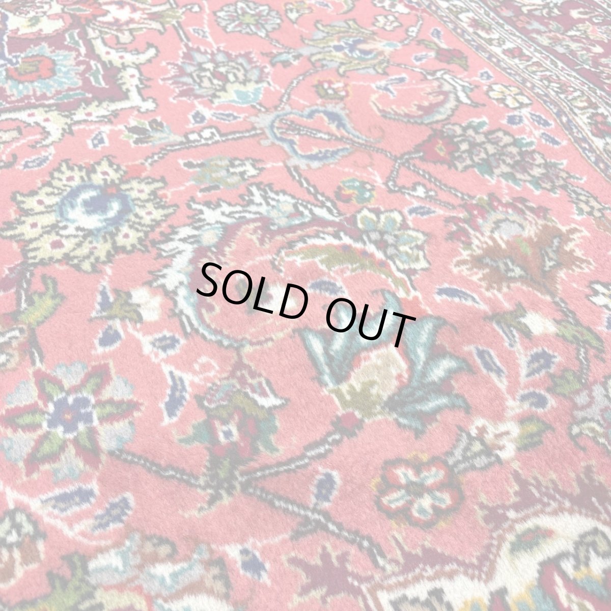 画像8: 良品 ペルシャ 絨毯 タブリーズ 縦3.3m 横2.0m 6.6㎡ 〜7帖 リビング ダイニング 3人掛けソファ コーナーソファ 大判 サイズ 303 x 199 cm 天然 ウール 手織り トライバル ラグ 敷物 マット カーペット メダリオン 中古品に抵抗のある方にもお勧めです 赤 ピンク 茜色 MA462-AD642-303199Z058 (8)