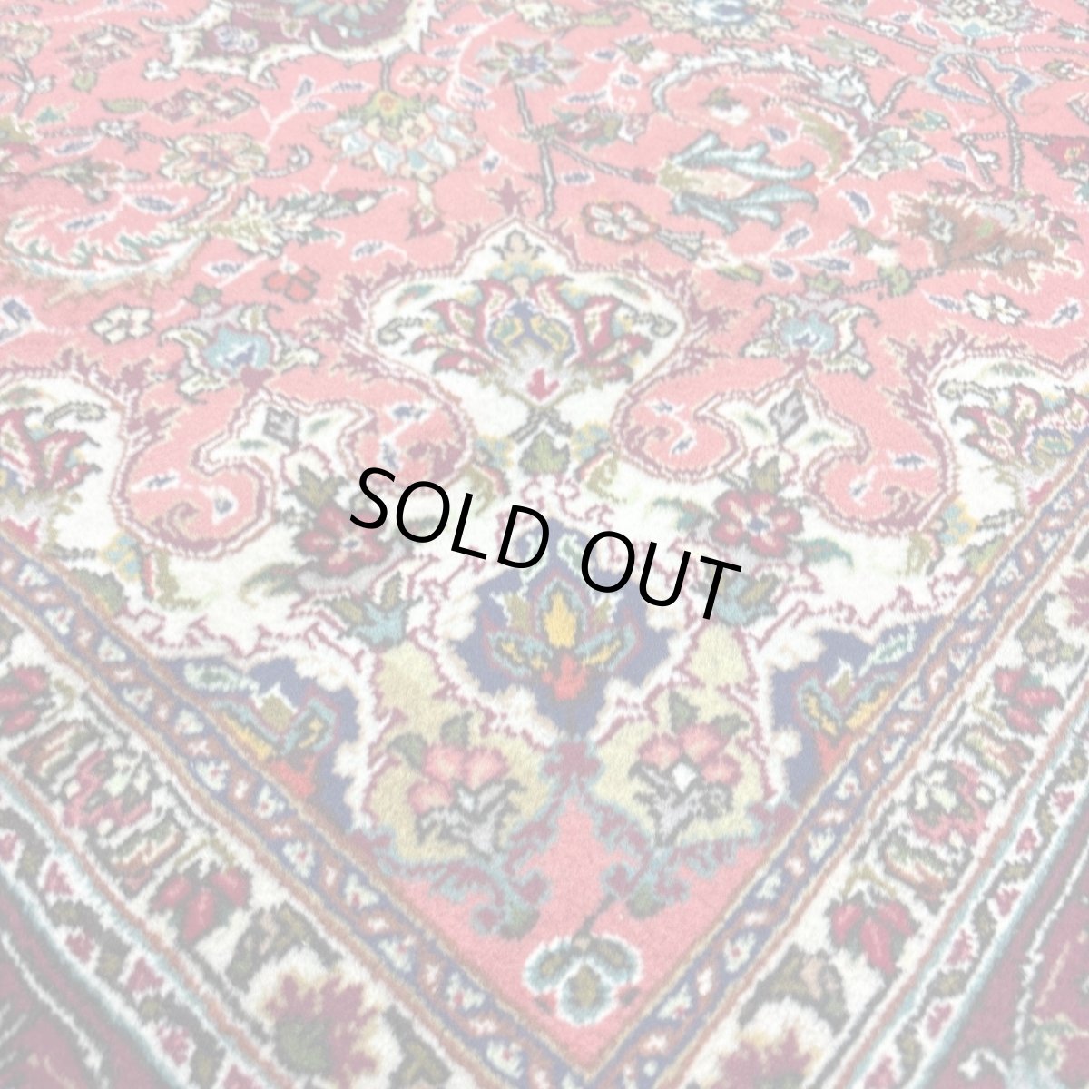 画像7: 良品 ペルシャ 絨毯 タブリーズ 縦3.3m 横2.0m 6.6㎡ 〜7帖 リビング ダイニング 3人掛けソファ コーナーソファ 大判 サイズ 303 x 199 cm 天然 ウール 手織り トライバル ラグ 敷物 マット カーペット メダリオン 中古品に抵抗のある方にもお勧めです 赤 ピンク 茜色 MA462-AD642-303199Z058 (7)