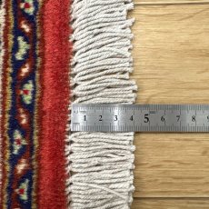 画像13: 良品 ペルシャ 絨毯 タブリーズ 縦3.3m 横2.0m 6.6㎡ 〜7帖 リビング ダイニング 3人掛けソファ コーナーソファ 大判 サイズ 303 x 199 cm 天然 ウール 手織り トライバル ラグ 敷物 マット カーペット メダリオン 中古品に抵抗のある方にもお勧めです 赤 ピンク 茜色 MA462-AD642-303199Z058 (13)