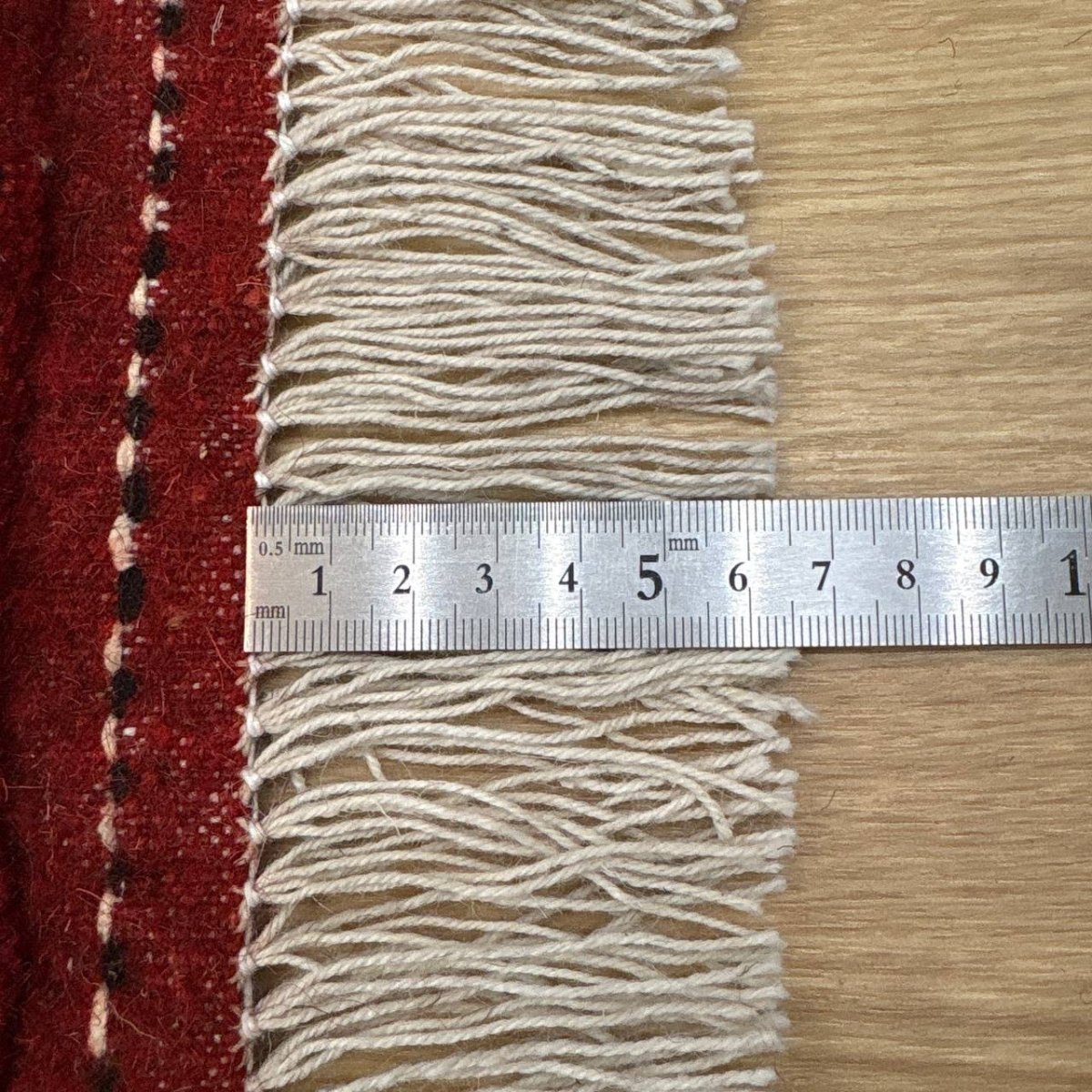 画像12: 新品 ペルシャ 部族絨毯 トルクメン 160 x 109 cm 縦1.6m 横1.1m 1.76㎡ ~1帖 2-3人掛けソファ センターテーブル サイズ ウール 手織り ハンドメイド トライバル ラグ カーペット 幾何学模様 民族柄 赤 緑 生成り色 MA461Z205-160109Z020 (12)