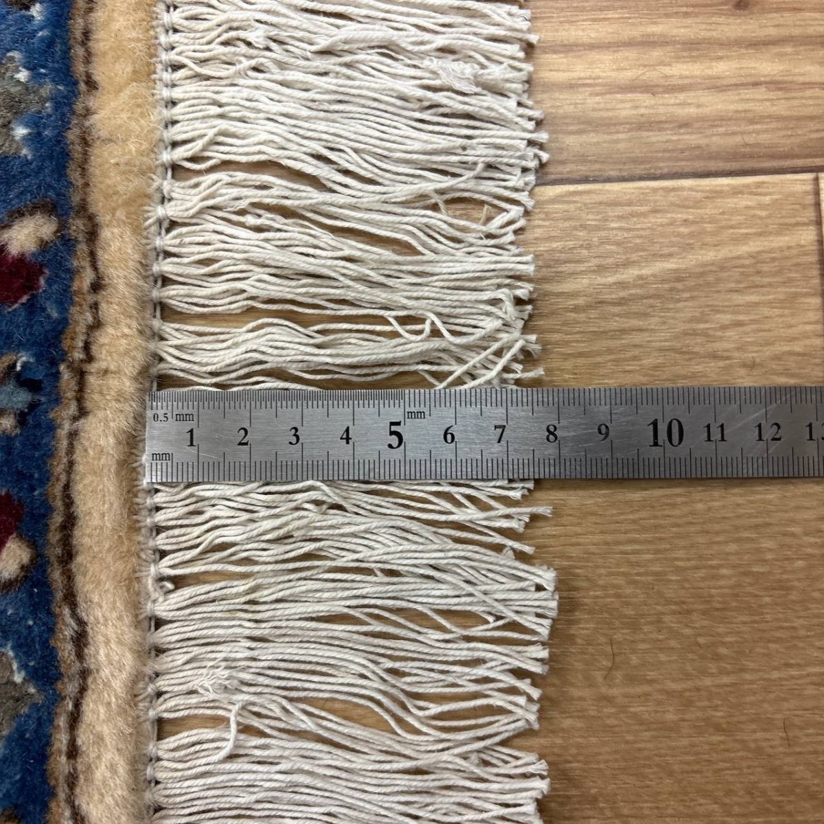 画像21: 良品 ペルシャ 絨毯 ナイン 9la ノーラー 縦3.8m 横2.8m センター リビング ダイニング 3人掛けソファ コーナーソファ 大判 サイズ 388 x 285 cm ウール 手織り ラグ ハンドメイド カーペット 敷物 クラシック スタイル クリーム 生成り 白 アイボリー クリーム ヴィンテージ ビンテージ MA476-168-388285Z070 (21)