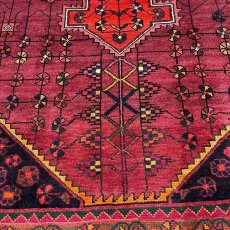 画像9: 良品 ペルシャ 部族絨毯 ヤラメ 縦2.1m 横1.6m 3.7㎡ ~3.5帖 2-3人掛けソファ サイズ 217 x 165 cm No.A798 ウール 手織り ハンドメイド トライバル ラグ カーペット 民族柄 MAAD465-A798-217165Z035 (9)