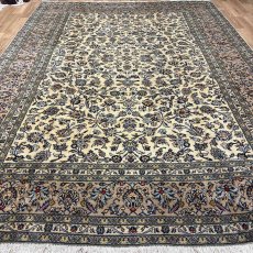 画像3: 美品 ペルシャ 絨毯 カシャーン リビング ダイニング 大判 8.3m 9畳 3人掛けソファ サイズ  343 x 242 cm 肉厚 ウール 手織り トライバル ラグ 天然 敷物 マット カーペット メダリオン ヴィンテージ ビンテージ MA479-A718-343242Z050 (3)