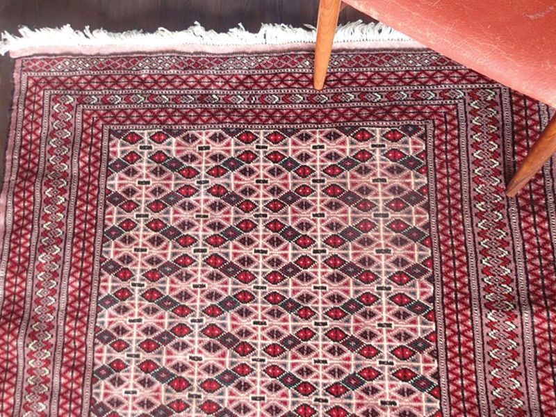 ペルシャ絨毯　トルカマン　ラグ
