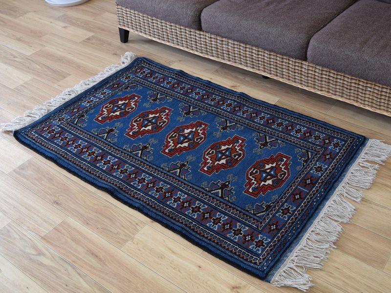つやあり 124×80cm【パキスタン手織り絨毯】トルクメン絨毯