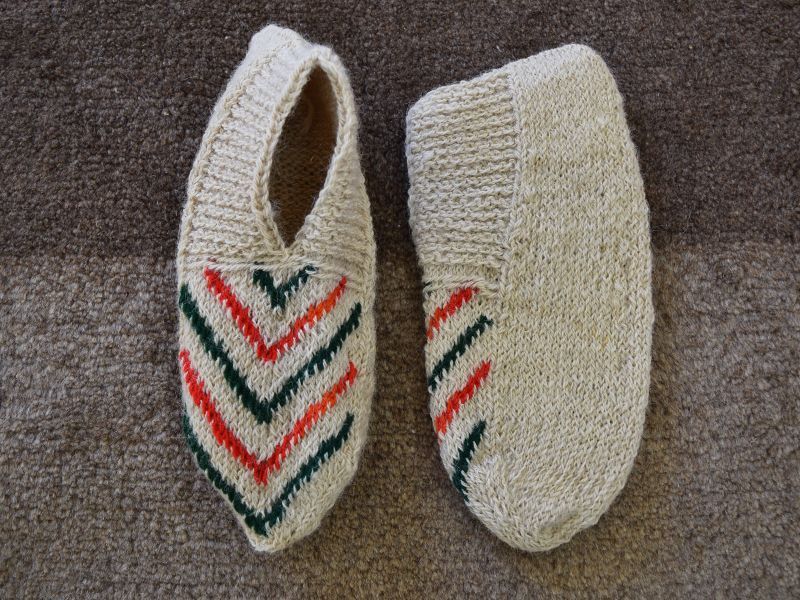 画像1: 新品 イラン製 ウール ショート くるぶし丈 25-26 cm 手編み靴下 ニットルームソックス Long Knit Room Socks n-ws2526-93h2a3 (1)