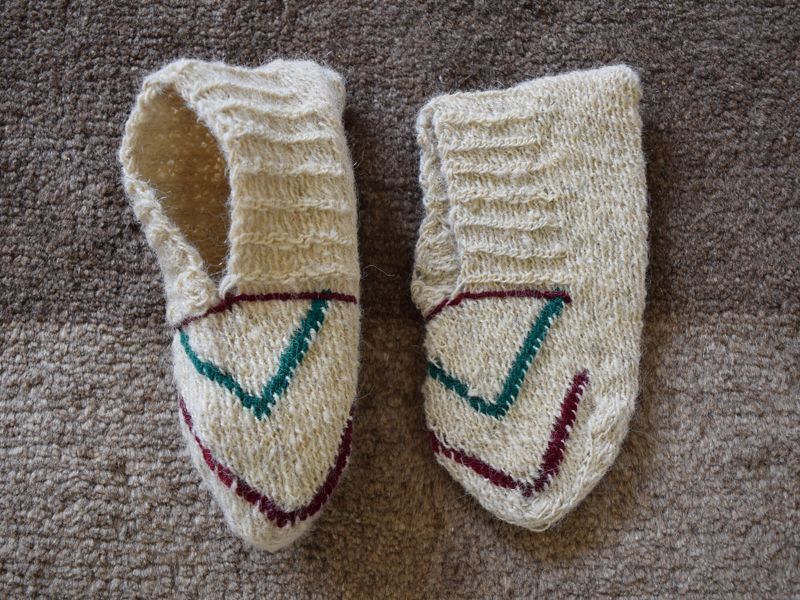 画像1: 新品 イラン製 ウール ショート くるぶし丈 22-23 cm 手編み靴下 ニットルームソックス Long Knit Room Socks n-ws2223-120h2a3 (1)